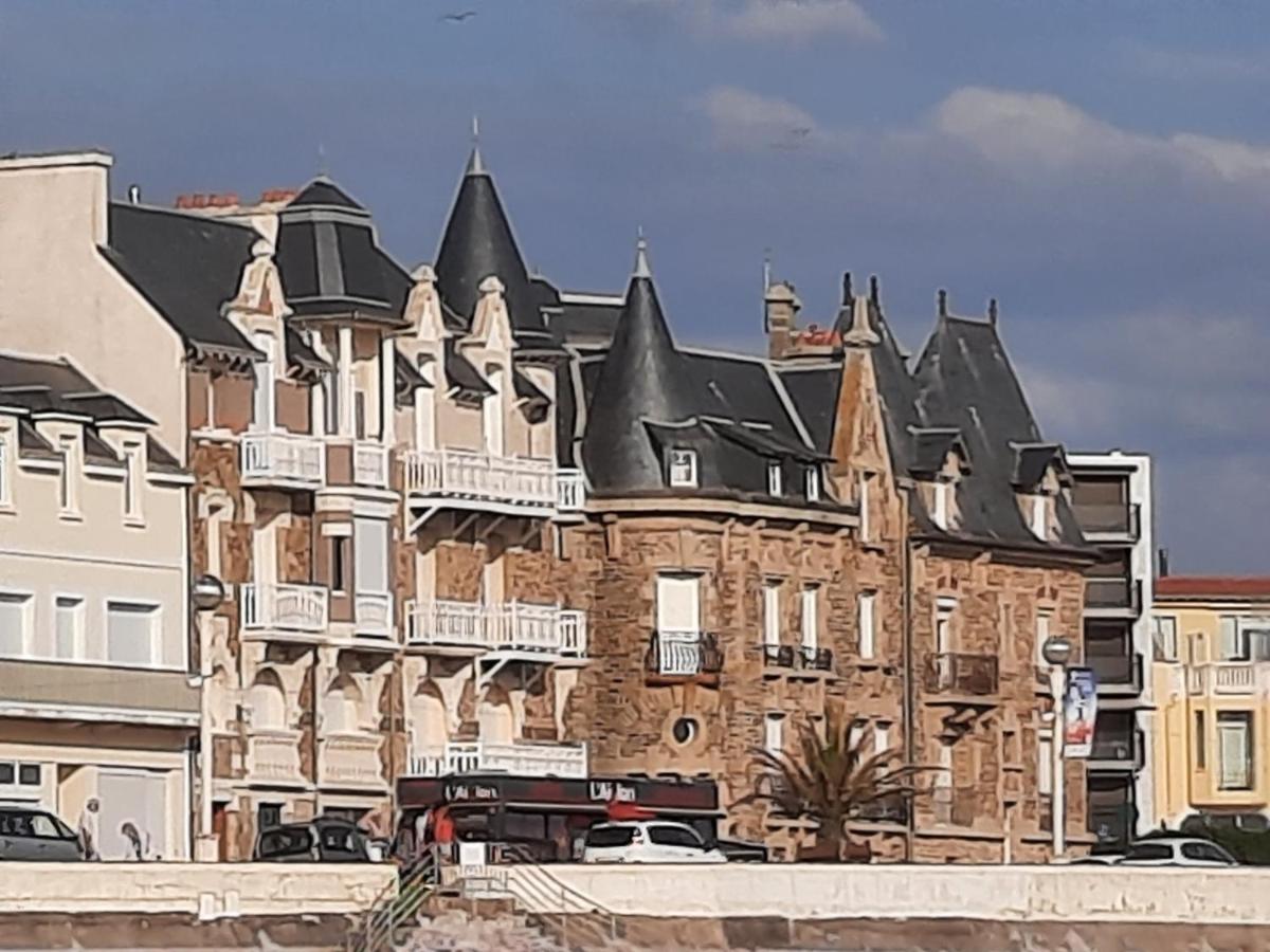 Appartement Vue Sur Mer Les Sables-dʼOlonne Dış mekan fotoğraf